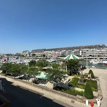 Apartman Spacious 68m Bright And Charming *